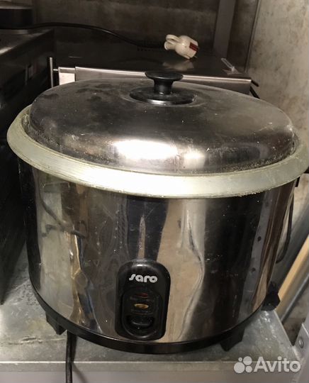 Рисоварка Saro