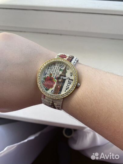 Часы женские