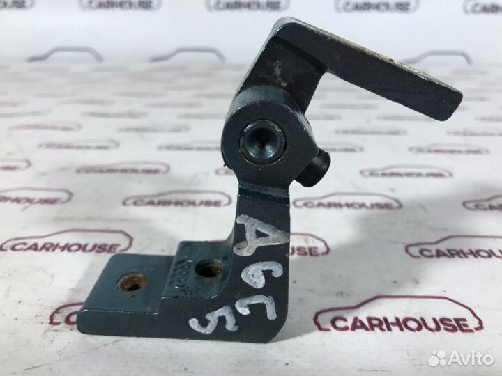 Петля двери задняя левая Audi A6 C5