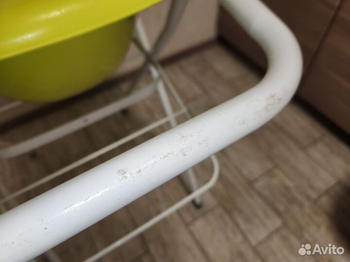 Ванна детская на подставке