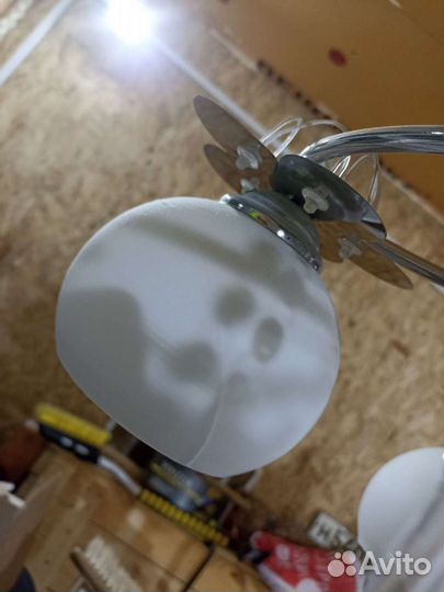 Люстра с пультом