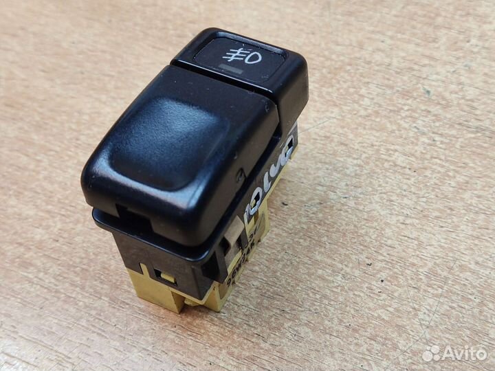 Кнопка противотуманнных фар, Volvo 960