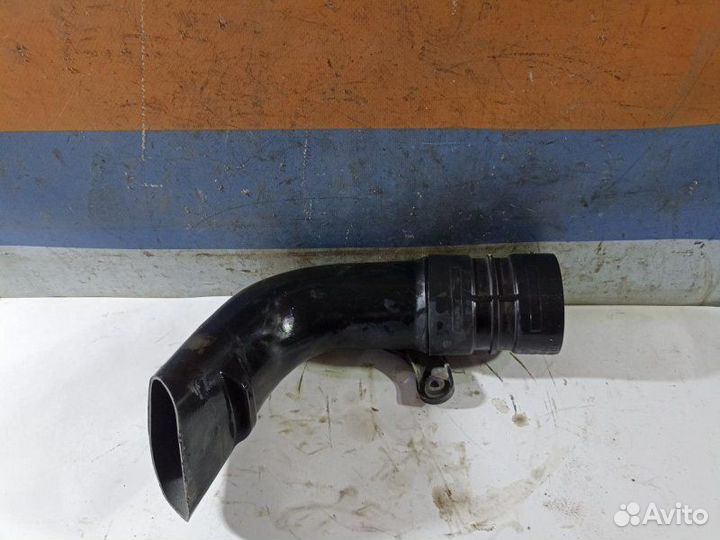 Воздухозаборник Renault Fluence 2010 - 2017