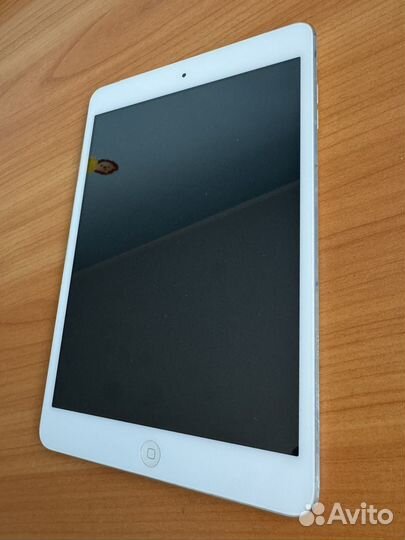Планшет Apple iPad mini 64Gb Wi-Fi
