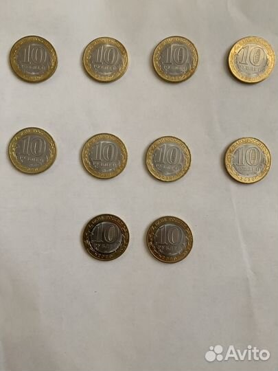 Монеты биметалл 10 и врачи борцы с ковид 25