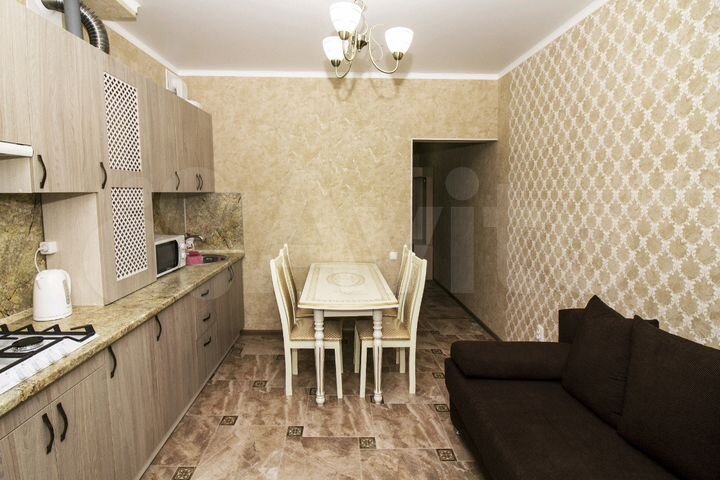 1-к. квартира, 60 м², 8/8 эт.