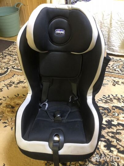 Автокресло chicco 9-18