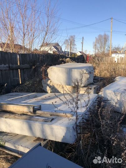 Бетонные блоки