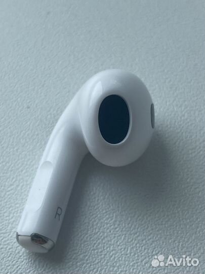 Беспроводные наушники с MagSafe