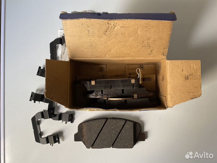 Тормозные колодки на Hyundai Kia передние