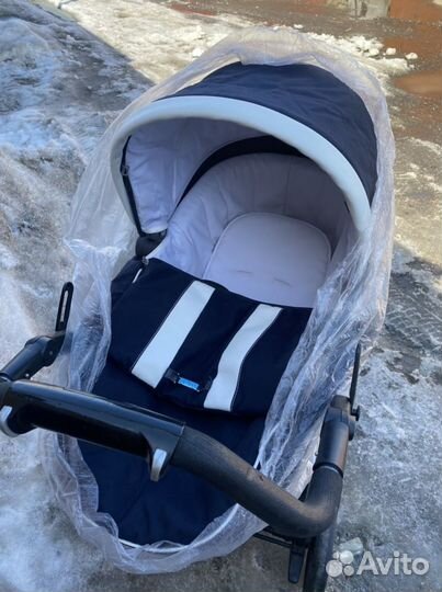 Коляска Peg Perego люлька и прогулочный блок