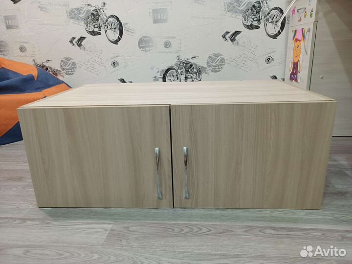 Полка настенная навесная