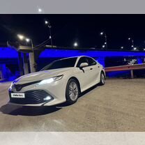 Toyota Camry 2.5 AT, 2019, 74 210 км, с пробегом, цена 3 500 000 руб.