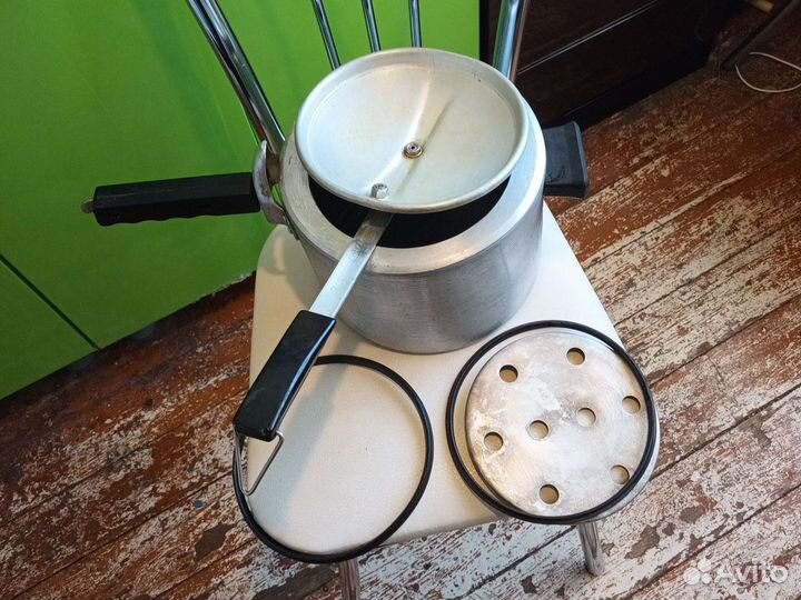 Скороварка СССР 6 литров 2 штуки