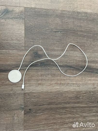 Беспроводная зарядка для iPhone 12, 13 Magsafe