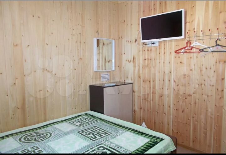 Комната 26 м² в 2-к., 3/3 эт.