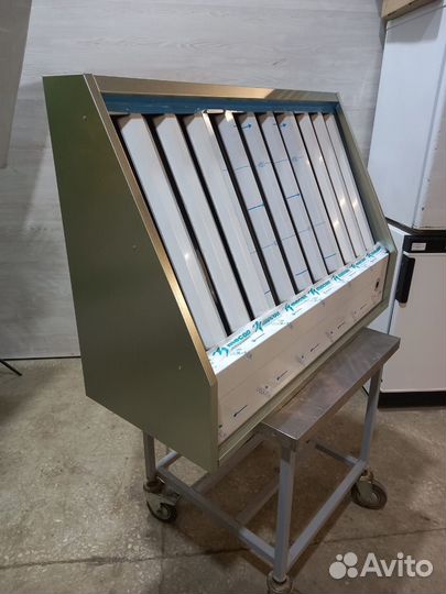 Зонт вытяжной пристенный