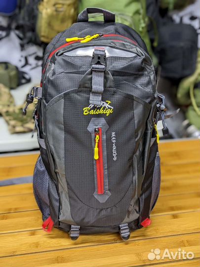 Туристический рюкзак 30 литров