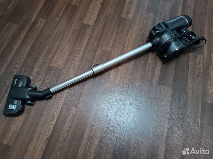 Пылесос Scarlett SC-VC80H01, черный