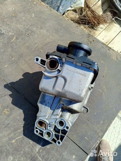 Маслоотделитель S40/S60/С30/V50 2.4-2.5 L