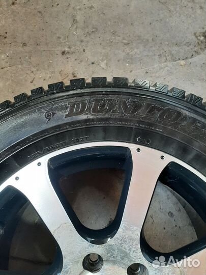 Dunlop SP Winter Ice 01 225/65 R17