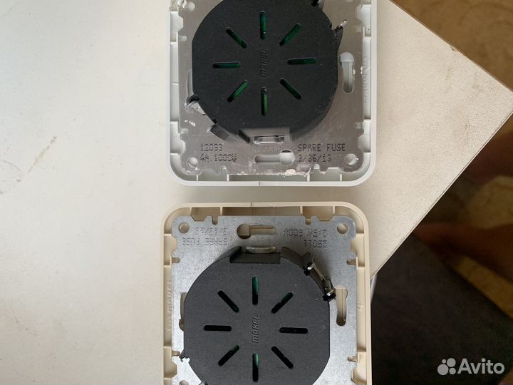 Розетки и выключатели