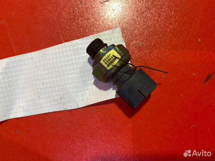 Датчик давления гидроусилителя Toyota Allex NZE124