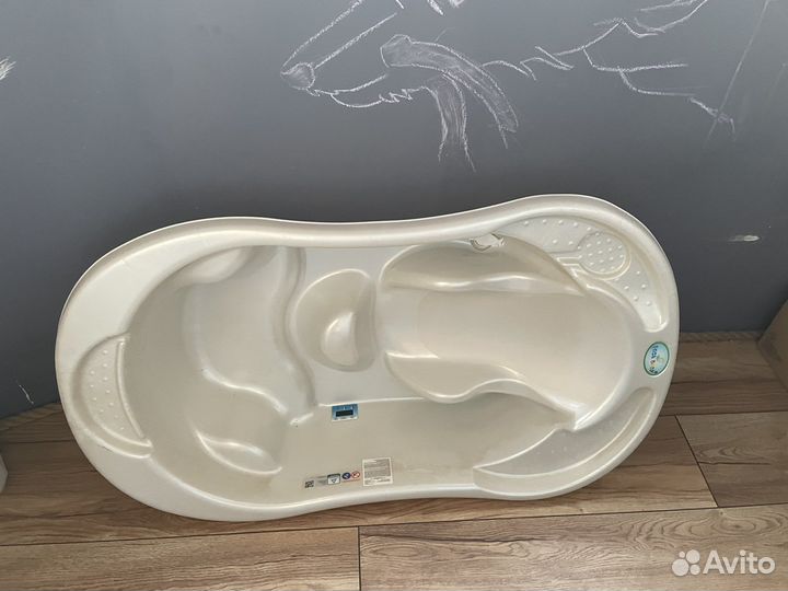 Детская ванночка для купания с горкой