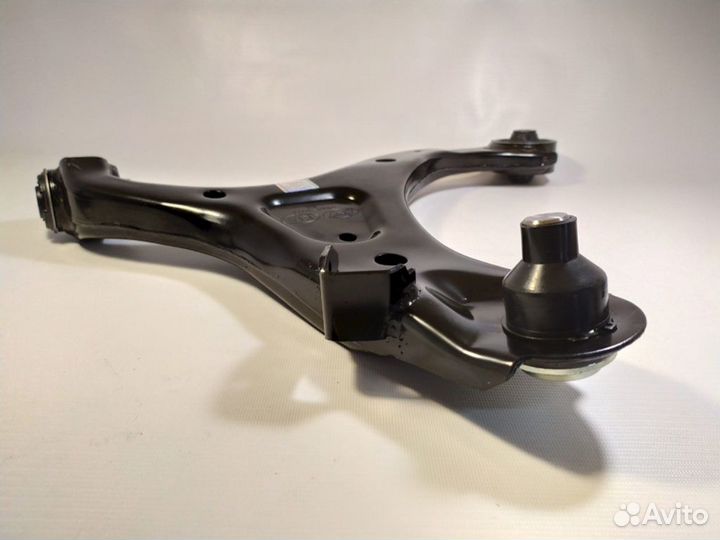 Рычаг нижний правый Santa FE Оригинал
