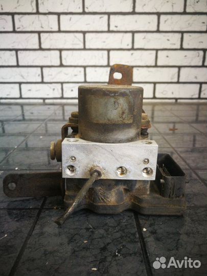 Блок абс (Насос) Ssangyong Actyon New D20DTF 2011