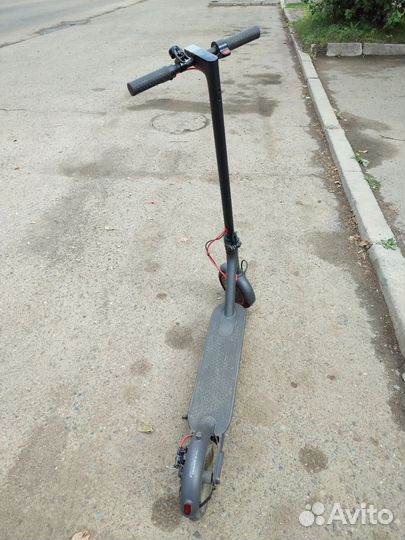 Электросамокат xiaomi m365 pro