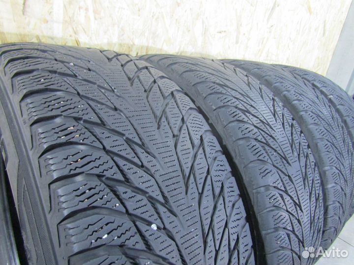 Nokian Tyres Hakkapeliitta R2 225/55 R17
