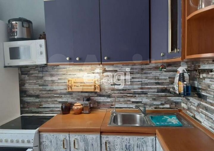 2-к. квартира, 50 м², 3/5 эт.