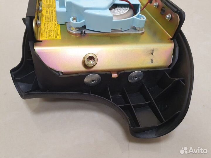 Подушка безопасности в руль Hyundai Sonata EF