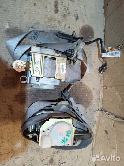 Ремень безопасности Infiniti QX56