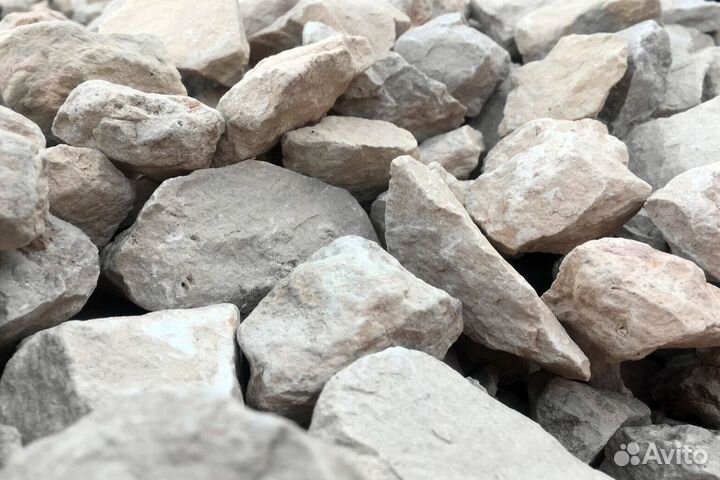 Щебень известняковый в наличии с доставкой