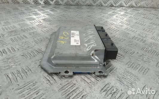 Блок управления двигателем dacia sandero 2 (JDN28P