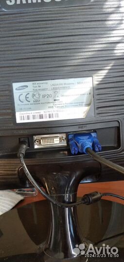 Samsung syncmaster SA300