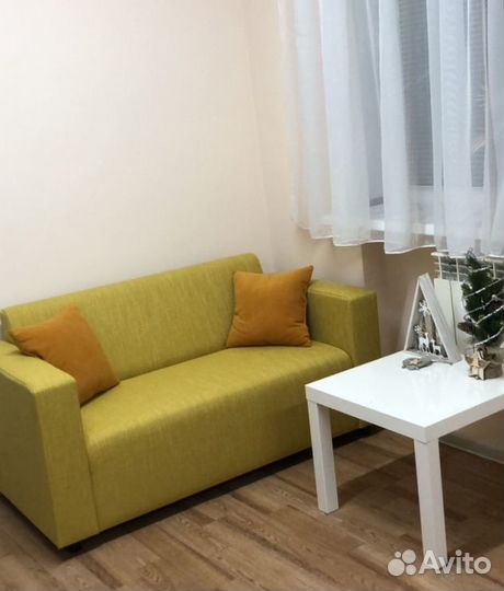 Диван для салона красоты