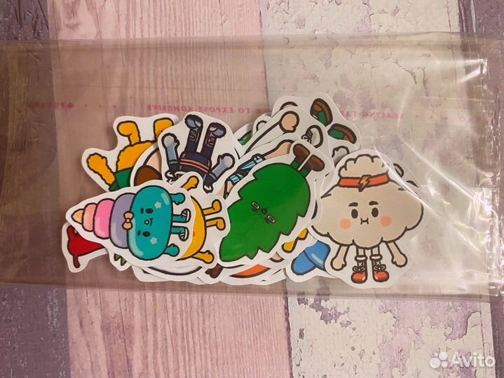 Наклейки Тока -Бока