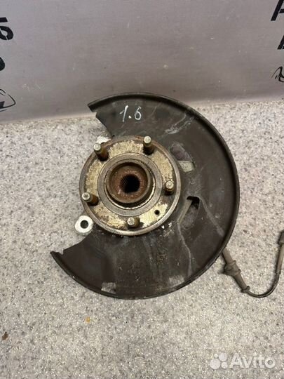 Кулак поворотный передний левый Chevrolet Cruze