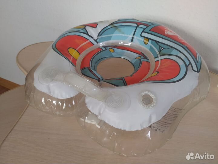 Круг на шею для купания