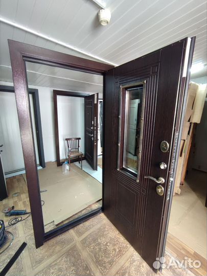 Дверь 8см входная Венеция 96я