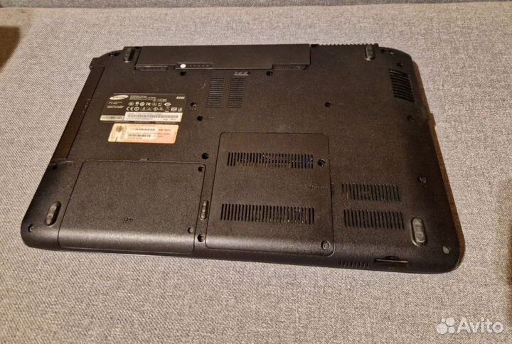 Ноутбук samsung r540