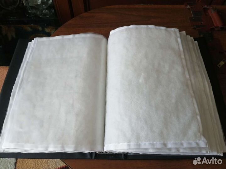 Альбом для значков