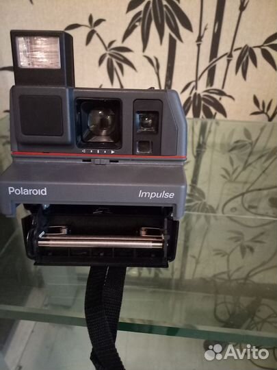 Фотоаппарат моментальный polaroid