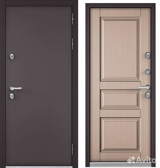 Дверь в дом