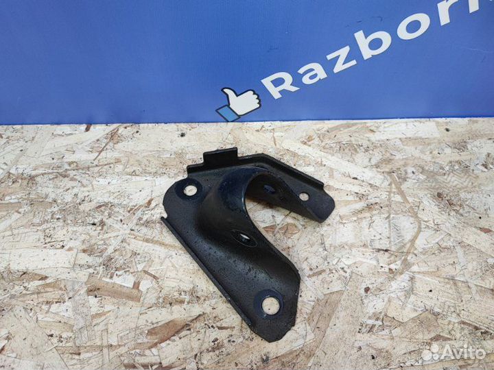 Кронштейн задний левый Renault Duster 2