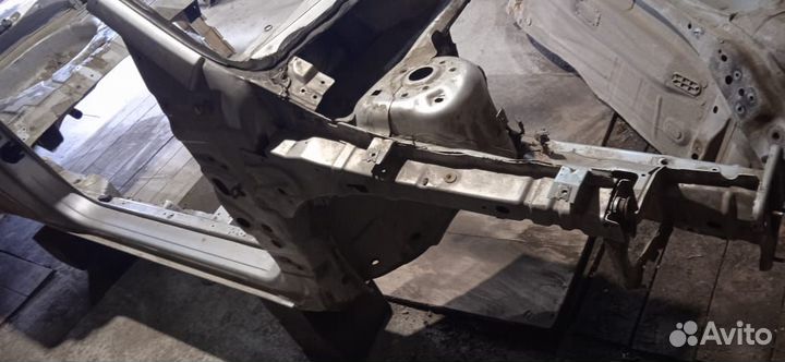 Правый борт кузова Ford Focus 2 купэ