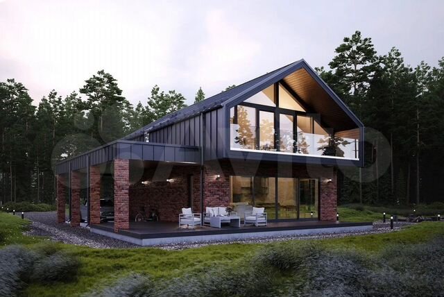 Коттедж 270 м² на участке 14 сот.